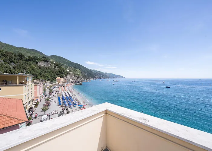 Ferrer View Of The Sea And The 5terre Monterosso al Mare