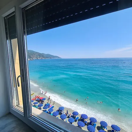 Ferrer View Of The Sea And The 5terre * مونتيروسّو ال ماري