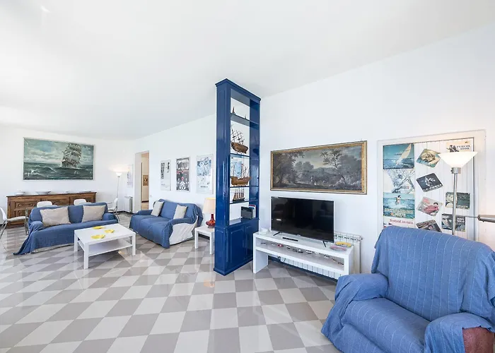 Ferrer View Of The Sea And The 5terre Appartement