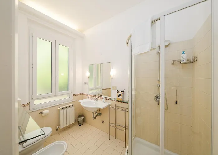 Ferrer View Of The Sea And The 5terre Appartement