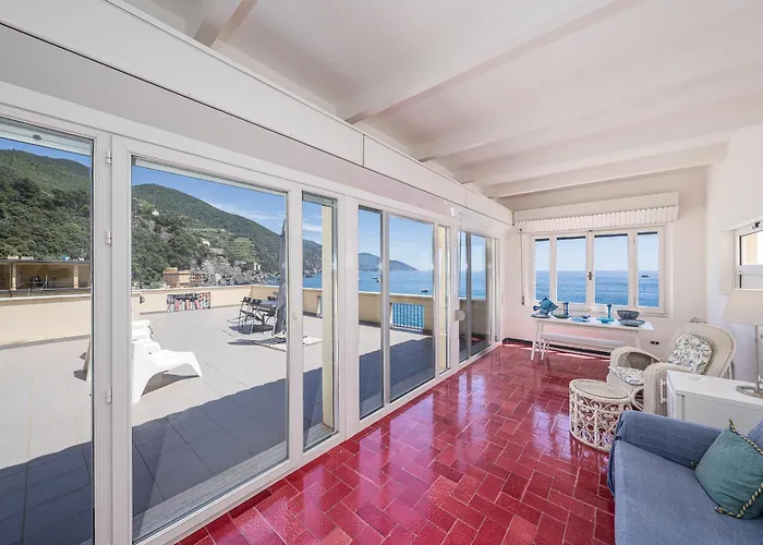 Ferrer View Of The Sea And The 5terre * Monterosso al Mare